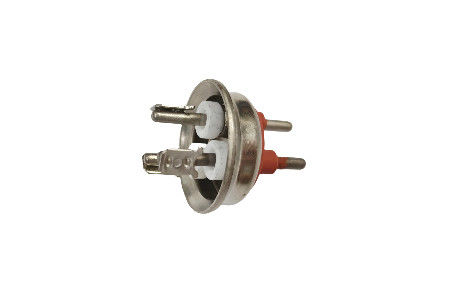 Τερματικά συμπιεστή ψυγείου 50g Κεραμικά Υλικά 95% AL2O3 Μονωτήρας Δοκιμή 1000MΩ 500VDC