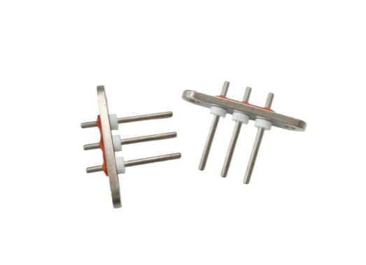 Ερμητικός Ηλεκτρικός Σύνδεσμος Οχήματος 12v 24v Εφαρμόσιμη Τάση Παχύ Επιμετάλλωση Νικελίου για Διαρκή Απόδοση